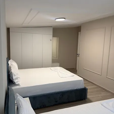 Hysa Apartment Golem (Tirana)